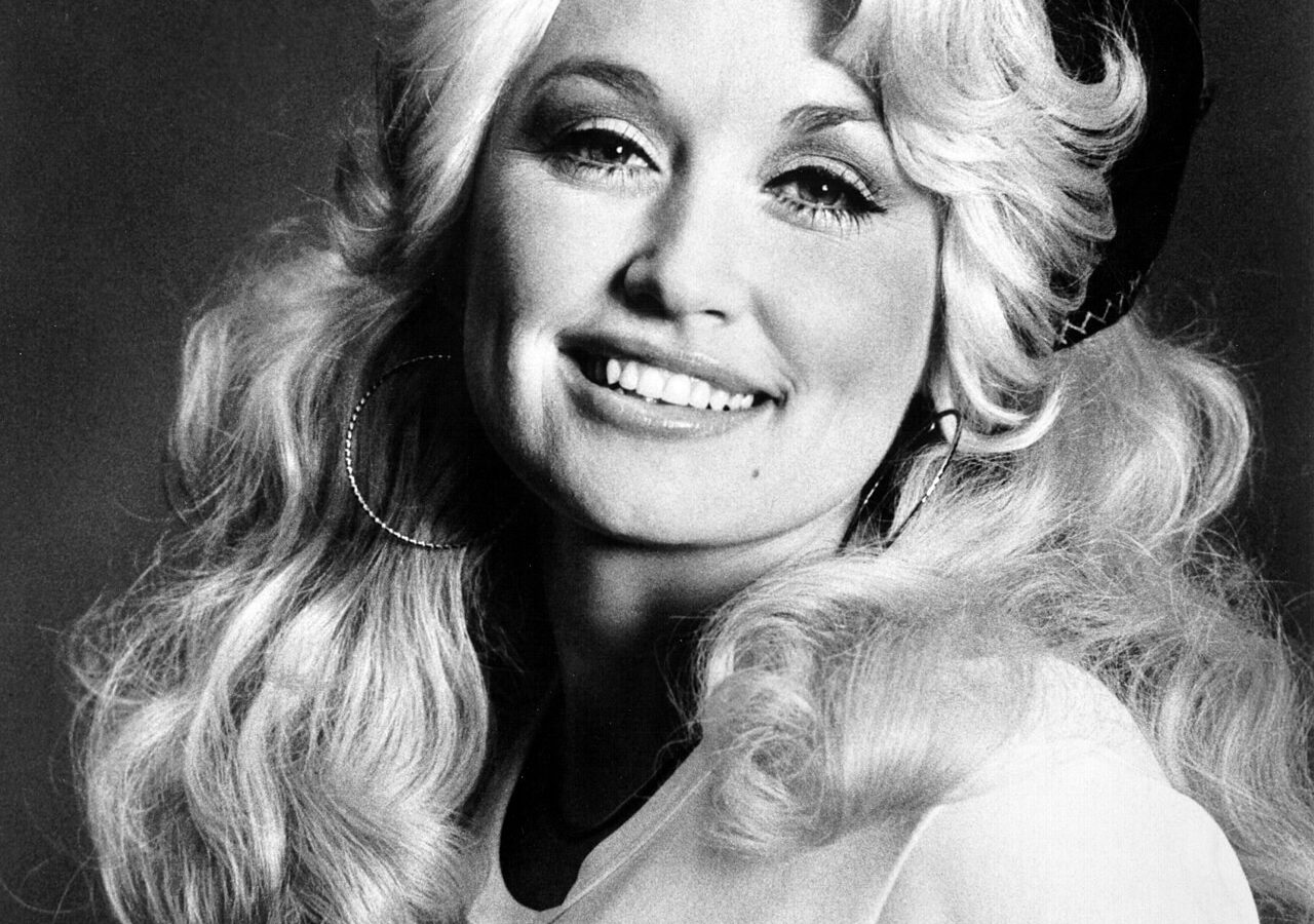dolly-parton-a-hero-of-mine-died-on-tuesday